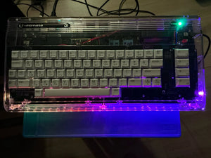 A2e98cfe8b33d4f029b3618672a1d3c8ej.jpg