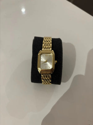 A9b83132dc1114ffa945dc30c01b687ac7.jpg