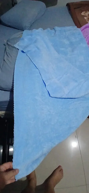 A9d70a8c39c3c49fba7a392449df00fc1O.jpg