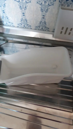 Aeef8d04d7ff8450d9d7697610c872d7cm.jpg