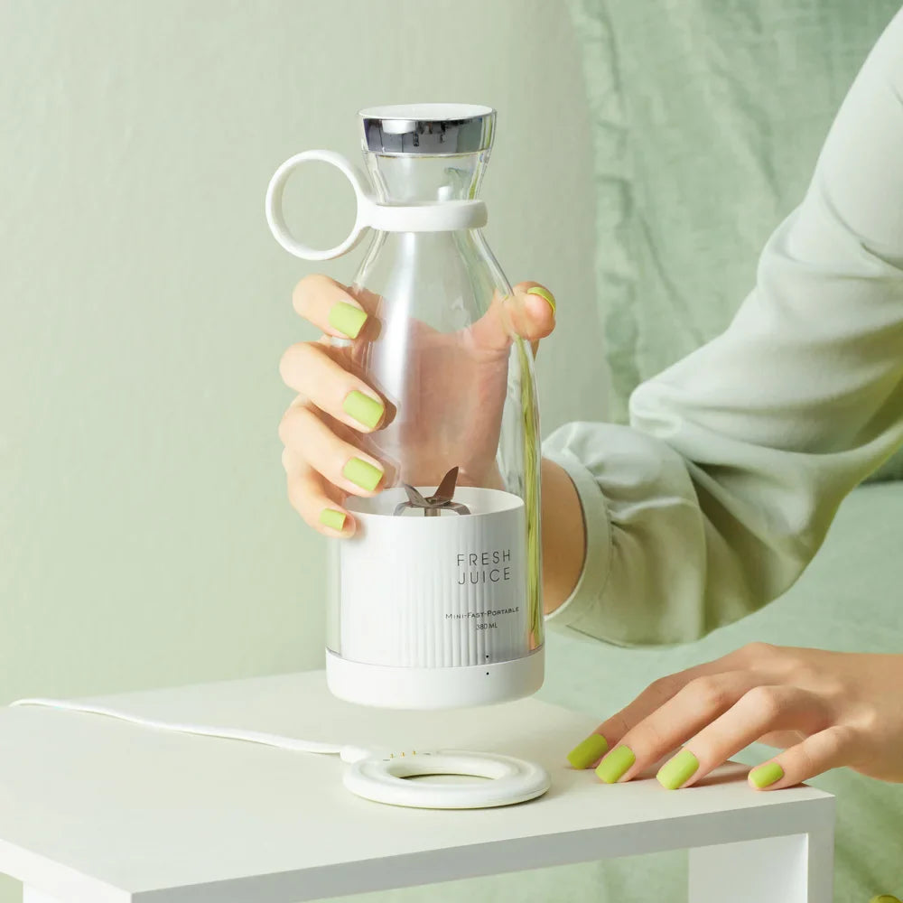 Magic Mini Juice Blender